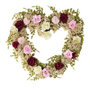 My Texas House Rose & Baby's‎ Breath Valentine's Heart Wreath, Multicolor 22 in